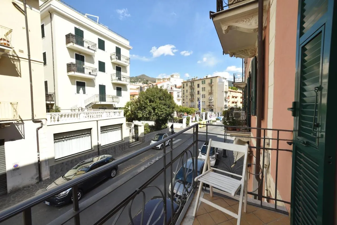 Appartamento Di Nonna Maria Alassio Apartment